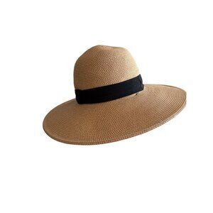Solar Escape Womens Wide Brim Straw Hat With Black Band For Sun Protection